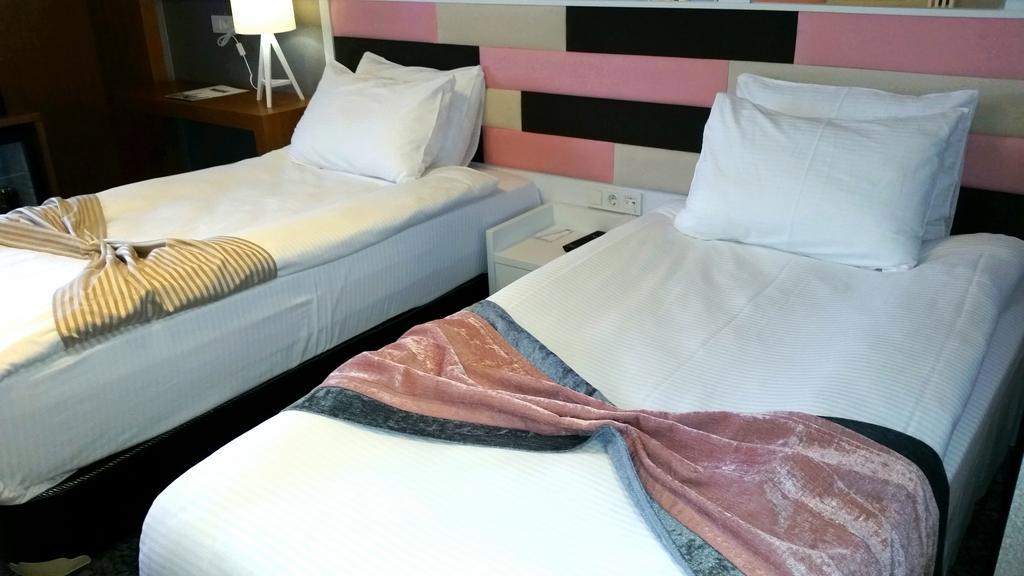 Manhattan Hotel Ankara Kamer foto