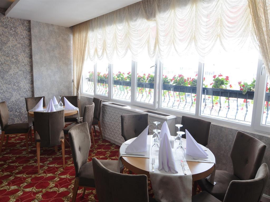Manhattan Hotel Ankara Buitenkant foto