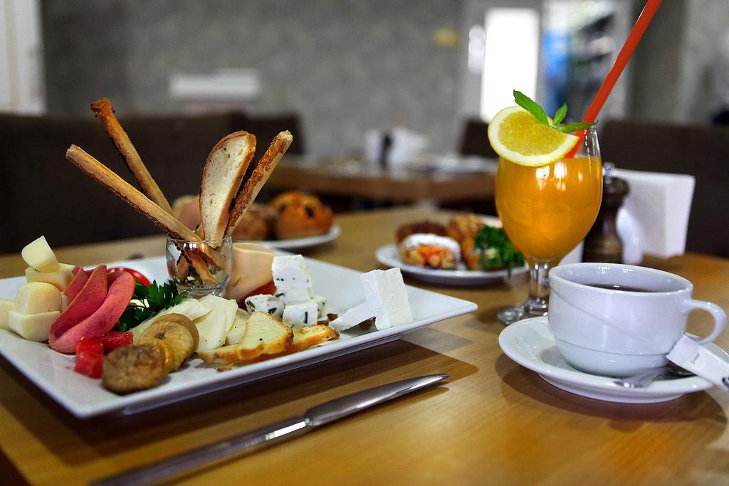 Manhattan Hotel Ankara Buitenkant foto
