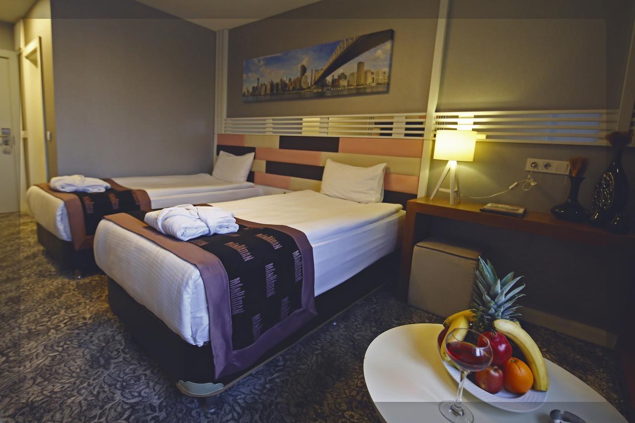 Manhattan Hotel Ankara Buitenkant foto