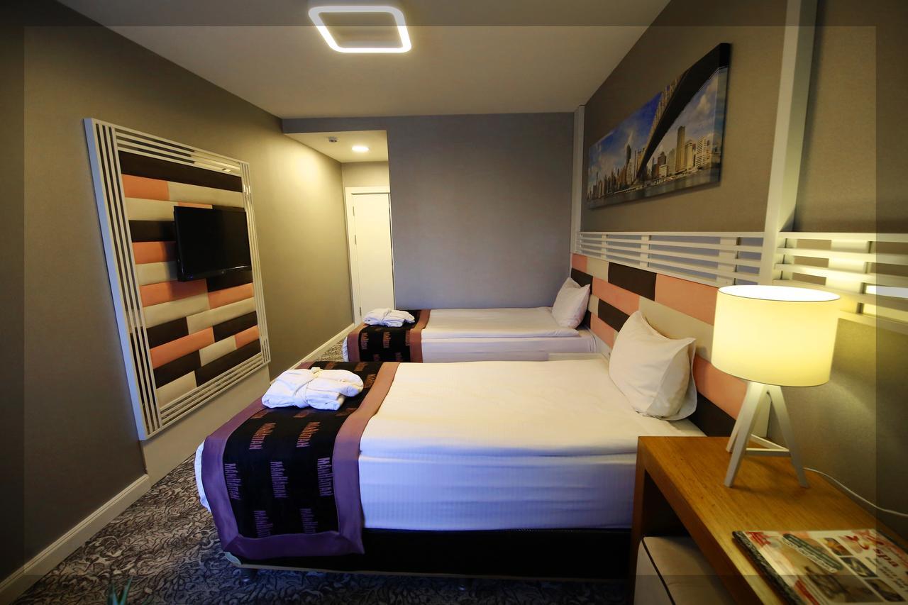 Manhattan Hotel Ankara Buitenkant foto