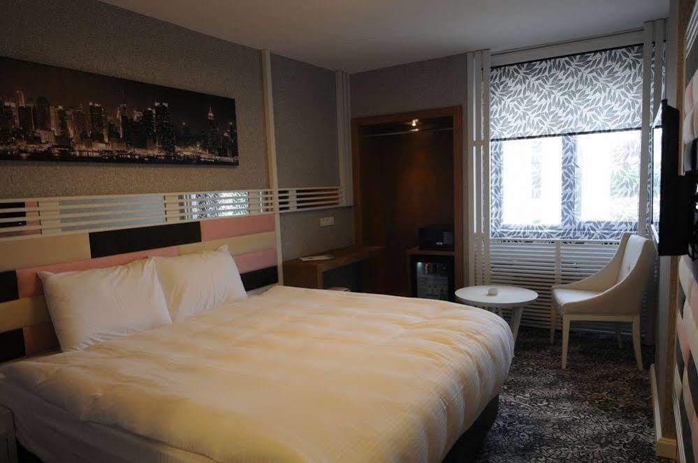 Manhattan Hotel Ankara Buitenkant foto